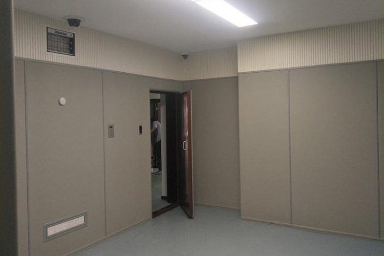 辦案區(qū)防撞軟包正確施工方法，審訊室，談話室，留置室軟包廠家